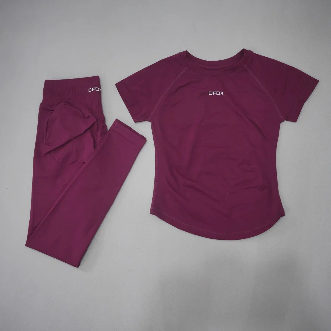 DFDK Women 2Pcs Seamless Yoga Set Short Sleeve Slim Top High Waist Leggings Breathable Quick Dry Outfit for Gym Running Fitness