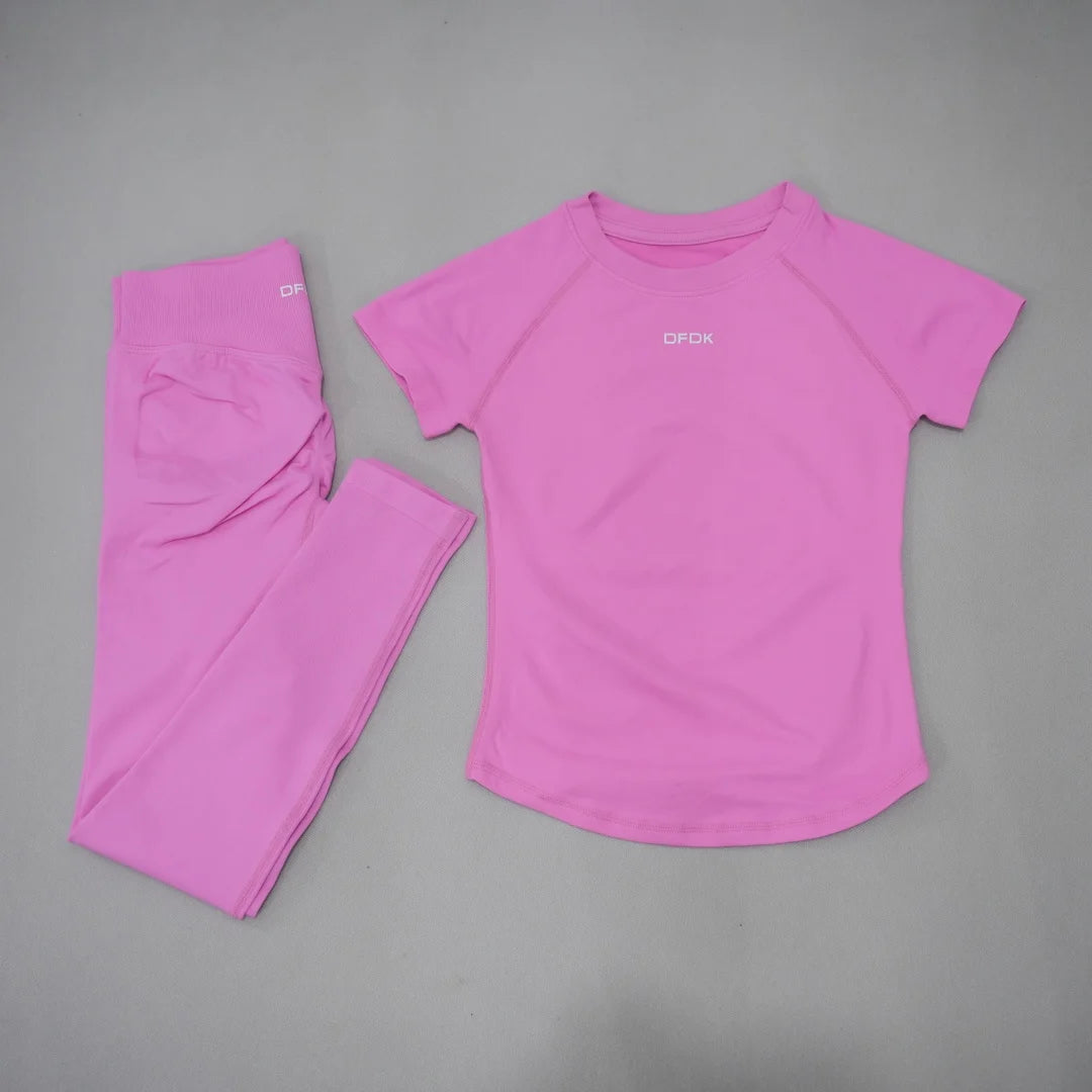 DFDK Women 2Pcs Seamless Yoga Set Short Sleeve Slim Top High Waist Leggings Breathable Quick Dry Outfit for Gym Running Fitness
